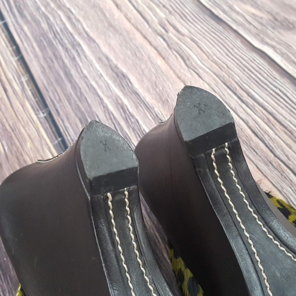 Cole Haan Calf Hair Mules, Green Leopard, Sz 6 - Picture 7 of 8